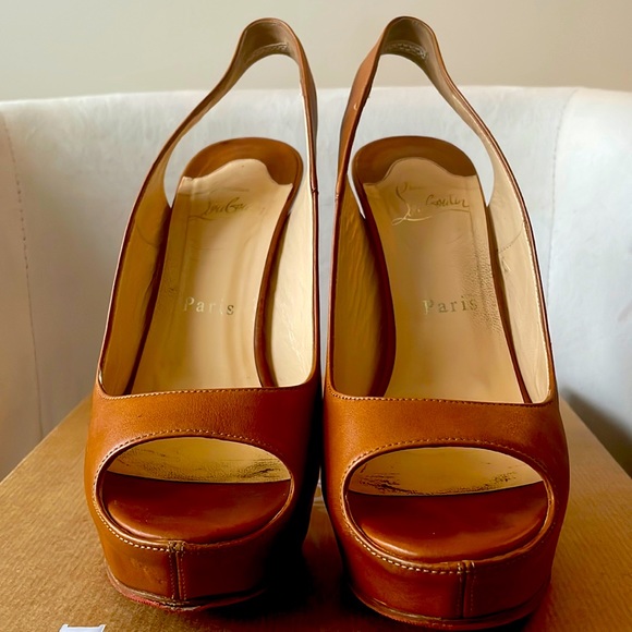 Cheyenne 140 Calf VIP Peep Toe platform sandals 37.5. Exclusive at Jeffery’s.